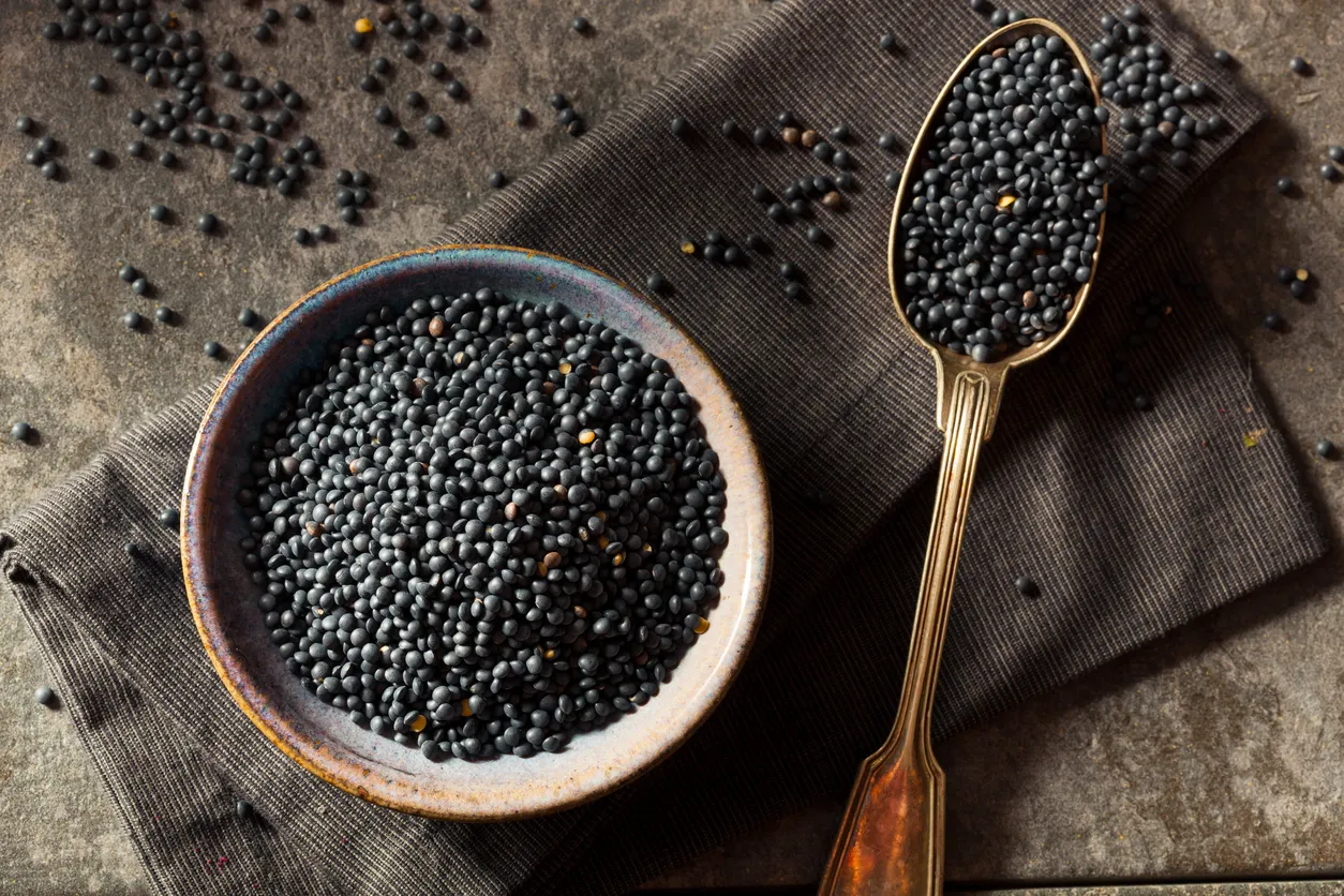 Black Gram – Organic Split Form, Black Color