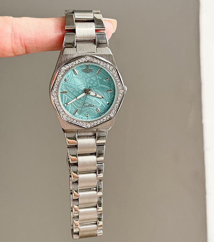 Women Round Dial Waterproof Luminous Design With Stainless Steel Watch Band