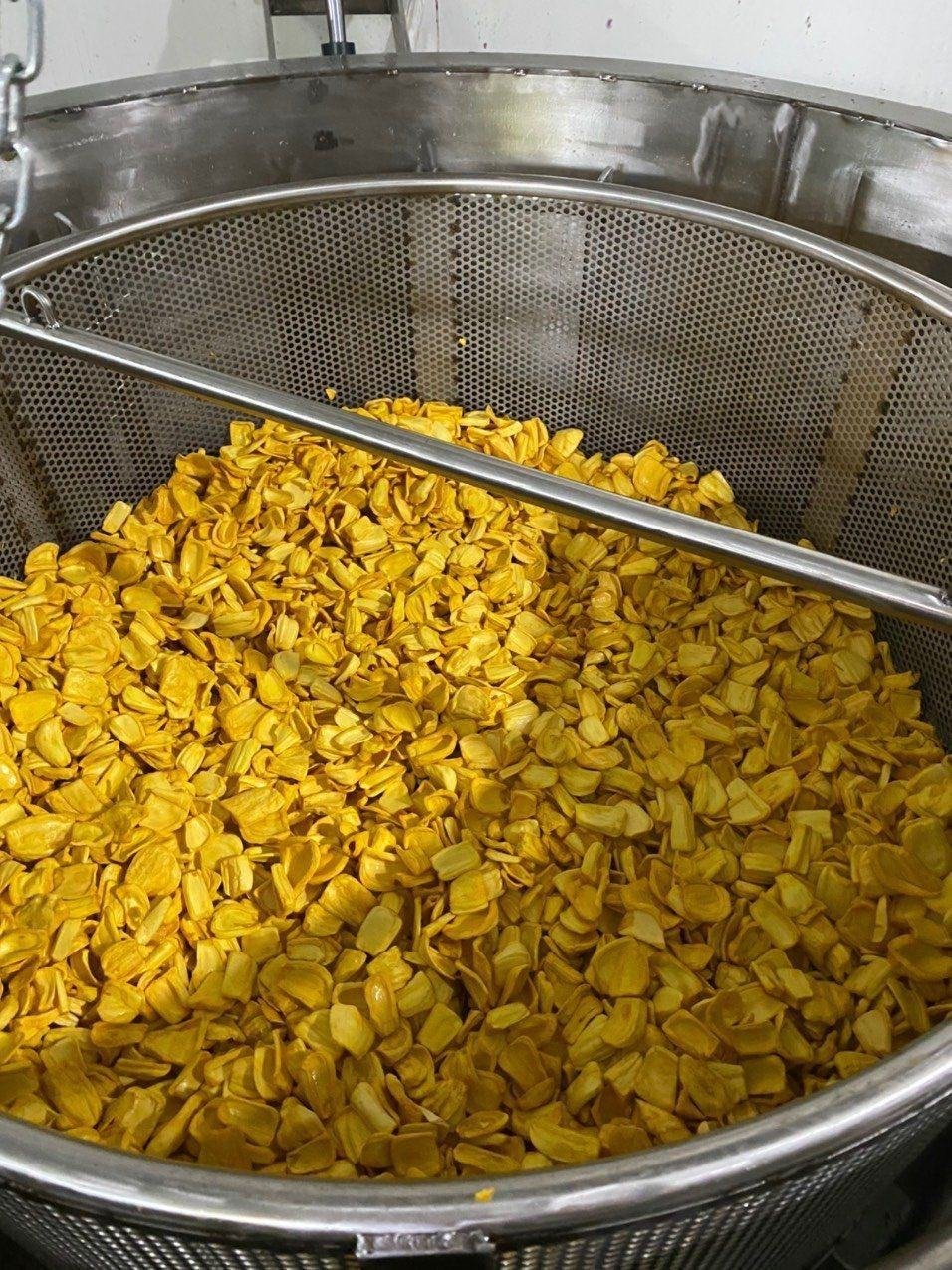 Crispy Jackfruit Chips Export Grade Jackfruit Chips VF Healthy Snack OEM Good Price Vietnamese Jackfruit Snacks Wholesale