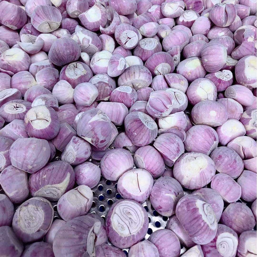 Factory Export Hot Sale 2025 New Crop IQF Peeled Frozen Red /White Onion Balls Ball Cheap Price Customized Packing Bulk Packing