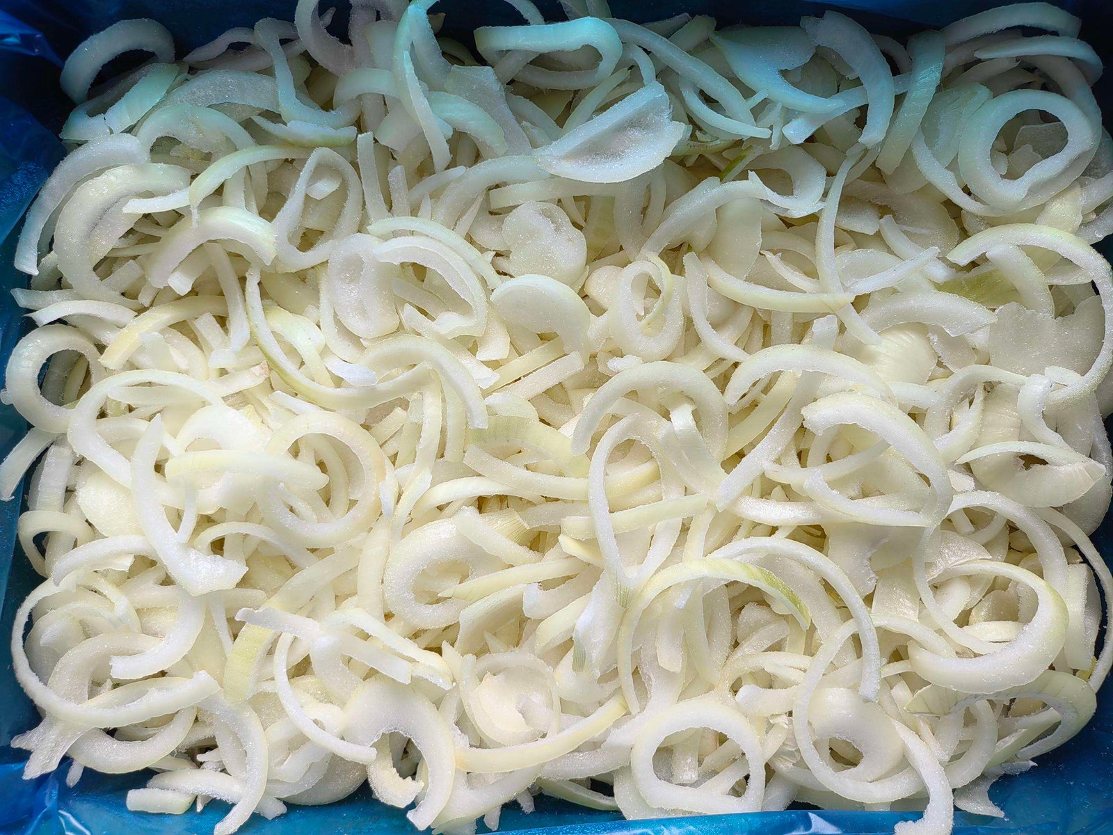 BRC IQF Quick Frozen Onion Slices Strips 6-8mm Wide High Quality Bulk Price Factory Directly Sale 10KG/Carton 1KG/2.5KG Per Bag