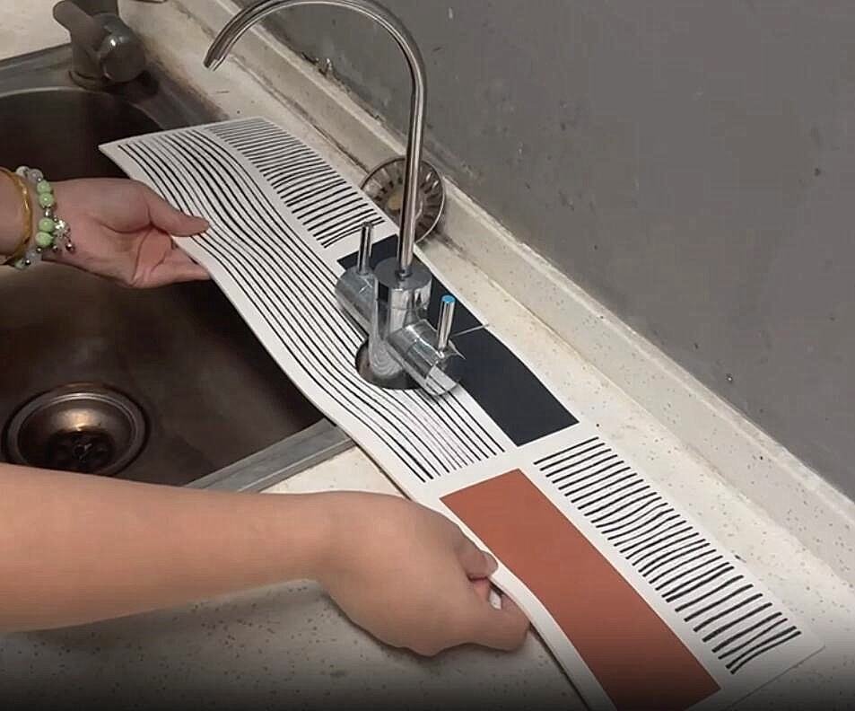 New Arrival Custom Logo Kitchen Faucet Mat Sink Draining Pad Behind Water Absorbent Faucet Dish Drying Mat