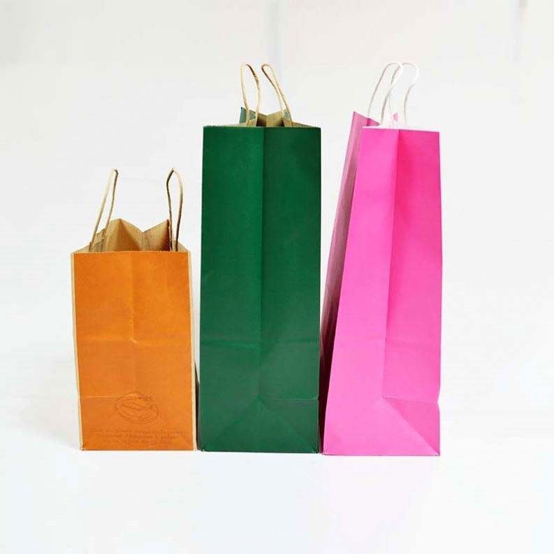 Eco-Friendly Biodegradable Personalised Kraft Paper Bags Luxury Customized with Twisted Handles for Food Packaging