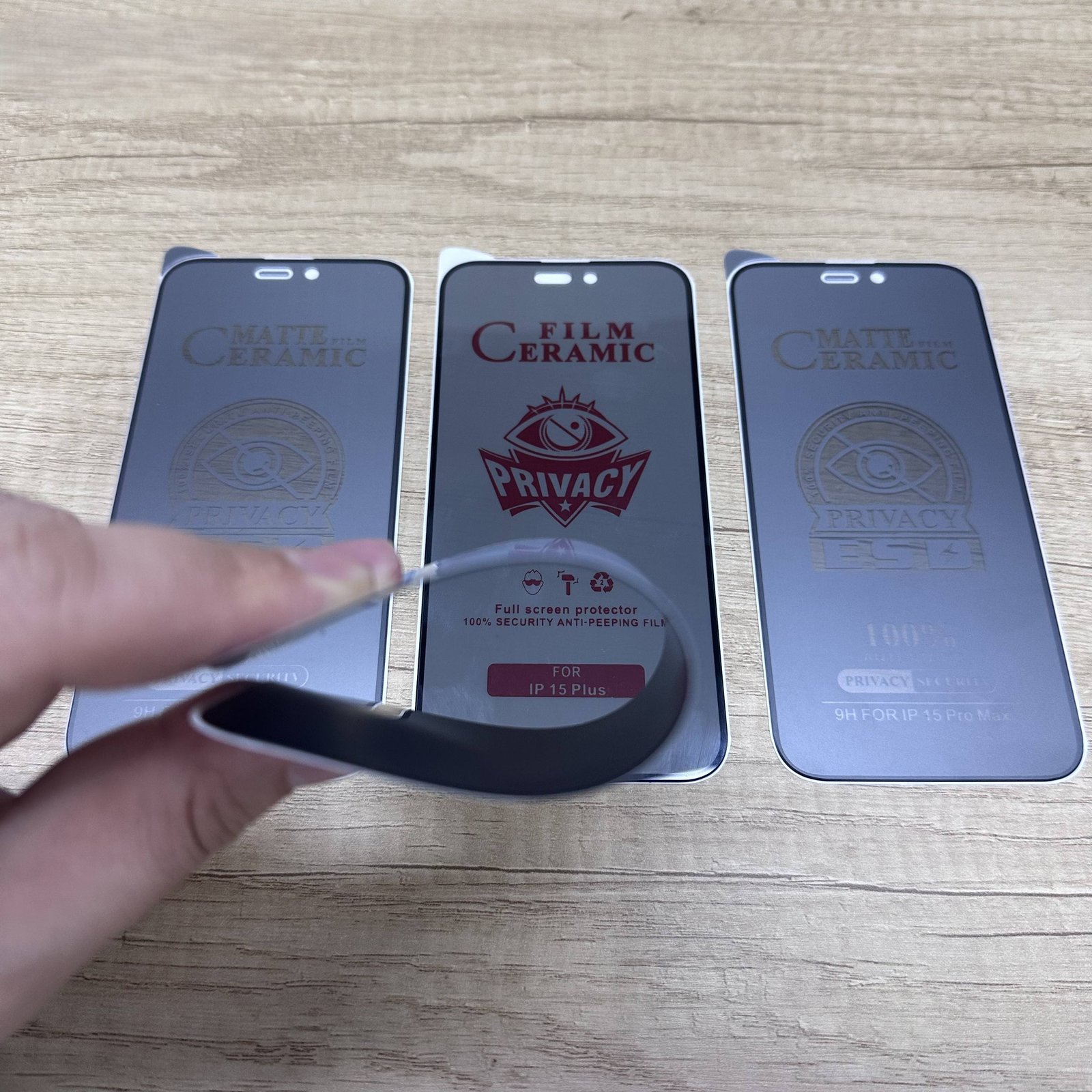 Wholesale ESD Premium 2.5D Flexible Silk Matte Privacy Ceramic Phone Screen Protector for iPhone 16 15 14 13 12 Pro Max Film