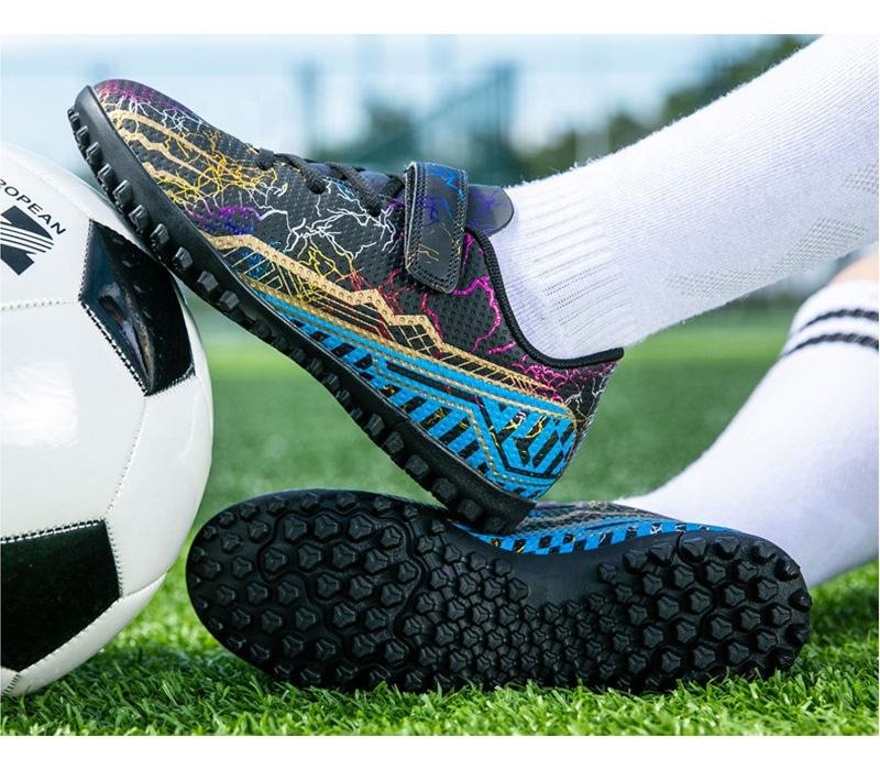 New High Quality Soccer Shoes Boots Comfortable American Football Shoes