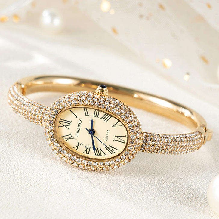 SUNLIFEX QT1043 Luxury Oval Bathtub Bracelet Watch for Women Full Diamond Inlaid Fashion Quartz Wristwatch Wholesale Hot Sale