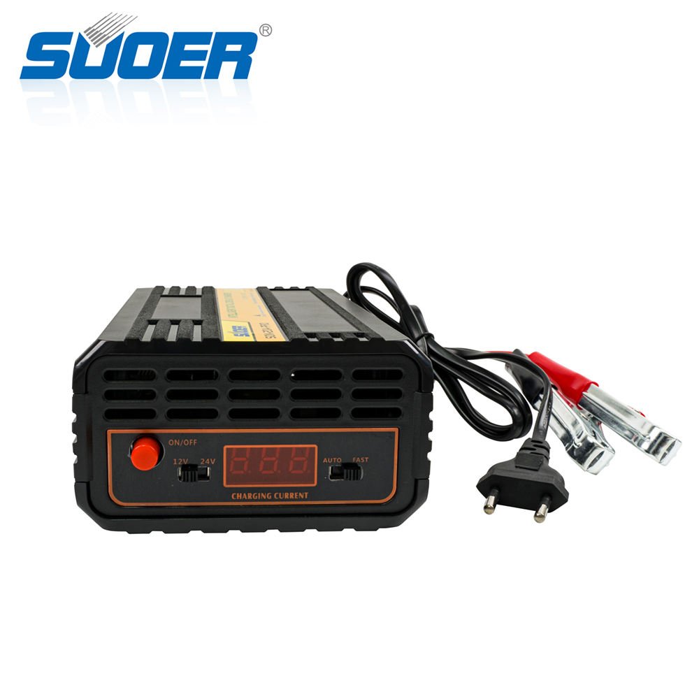 Suoer SON-20A-PRO Smart Solar Charger 12V/24V 20A Digital Display Portable Car Battery AC/DC Fast Charging for Mobile Phone
