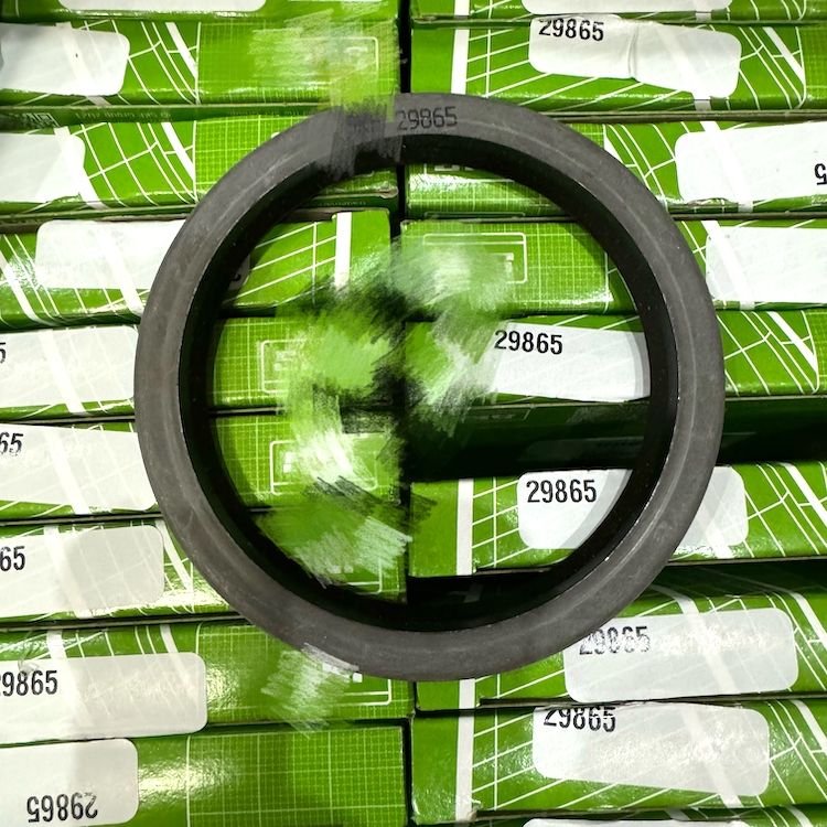 New Swedish SKF CR Series 50x65X8 HMSA10 RG 22x47x7 HMSA10 RG 50x68X10 HMSA10 RG Automotive Seals