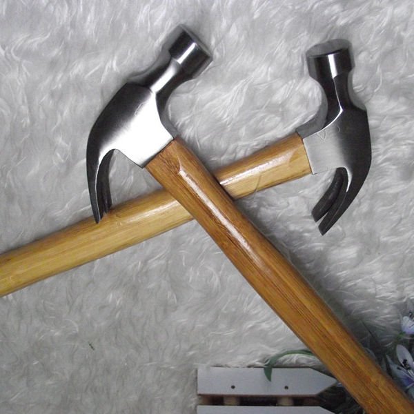 High Quality Forged Carbon Steel Wooden Handle American Type Claw Hammer