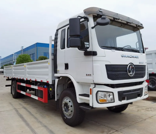 SHACMAN L3000 4X2 210HP New Diesel Light Truck with Fence Cargo 8m Length