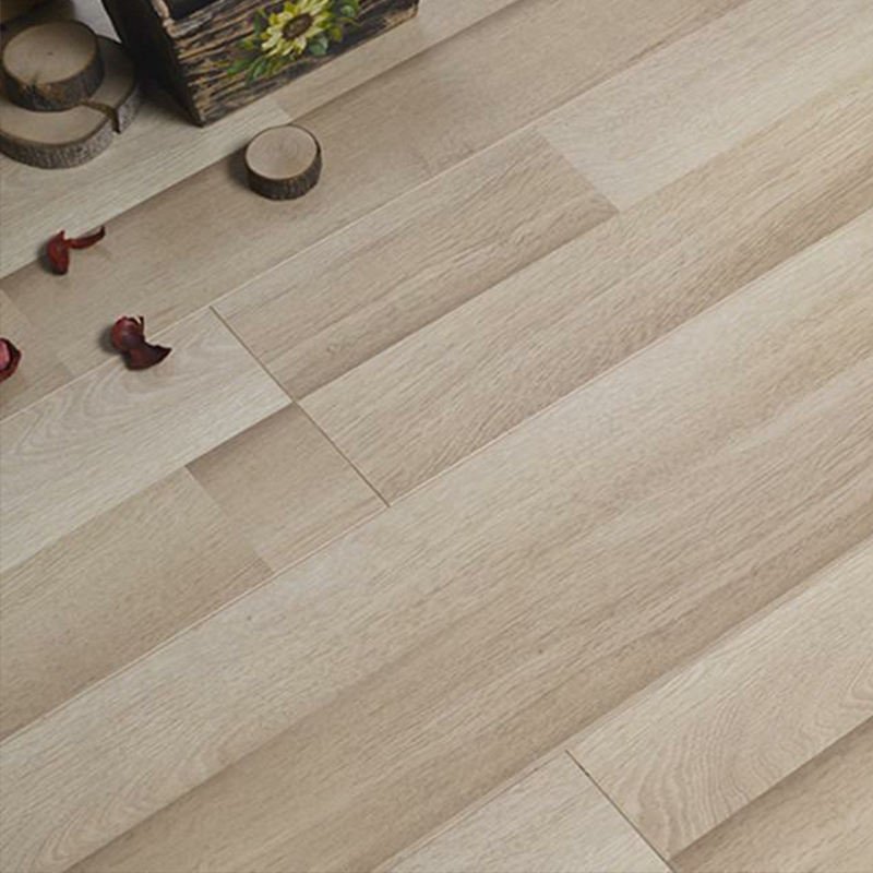 3-strip Pakistan India Market Chile Bolivia Piso Laminados 8mm 8.3mm Hdf Mdf Laminate Floating Waterproof Laminate Flooring