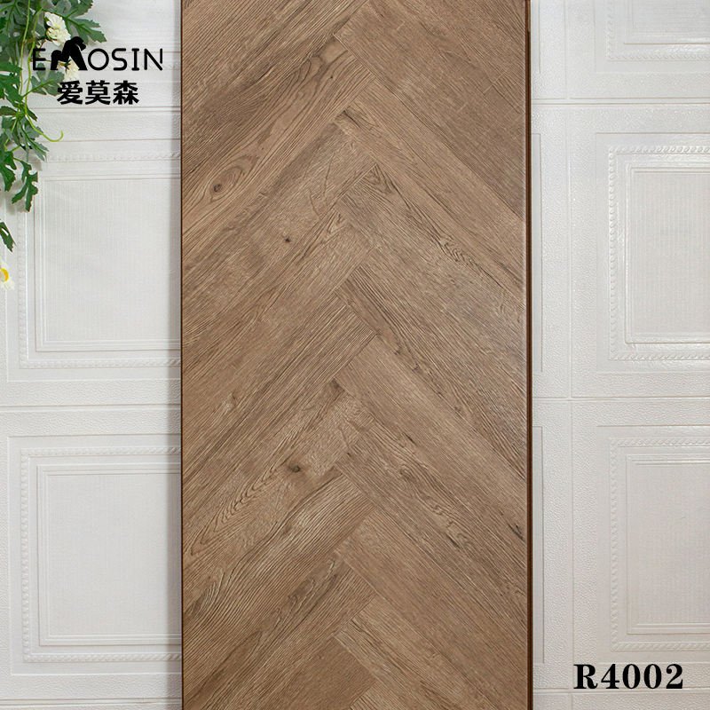 Click Lock PVC Vinyl Plank 7mm 8mm Luxury Laminated Indoor Herringbone Composite Board Hybrid Timber SPC Flooring Waterproof