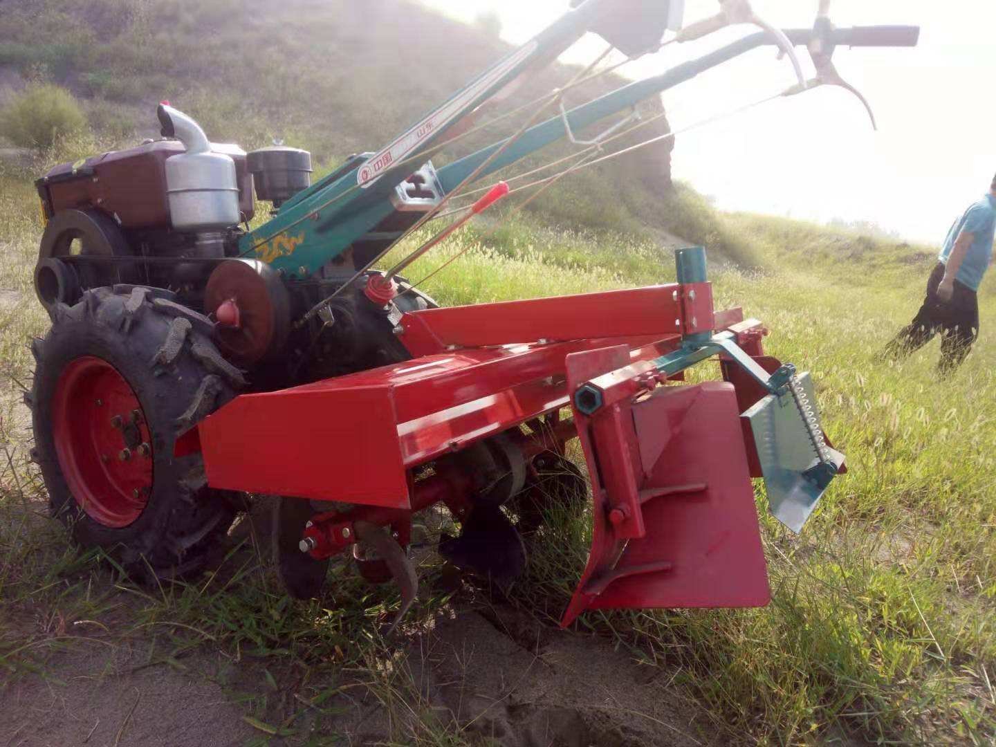 New Professional Agricultural Machinery Multifunctional Ridging Machine LONGXIANG YTO Diesel Engine Walking Tractor 1 Year