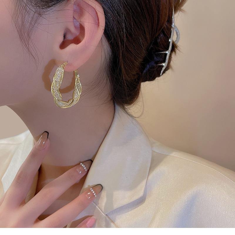 New Trendy Gold Plated Mesh Clip on Earrings Women's Irregular Silver Post Crystal Big Hoop Earrings