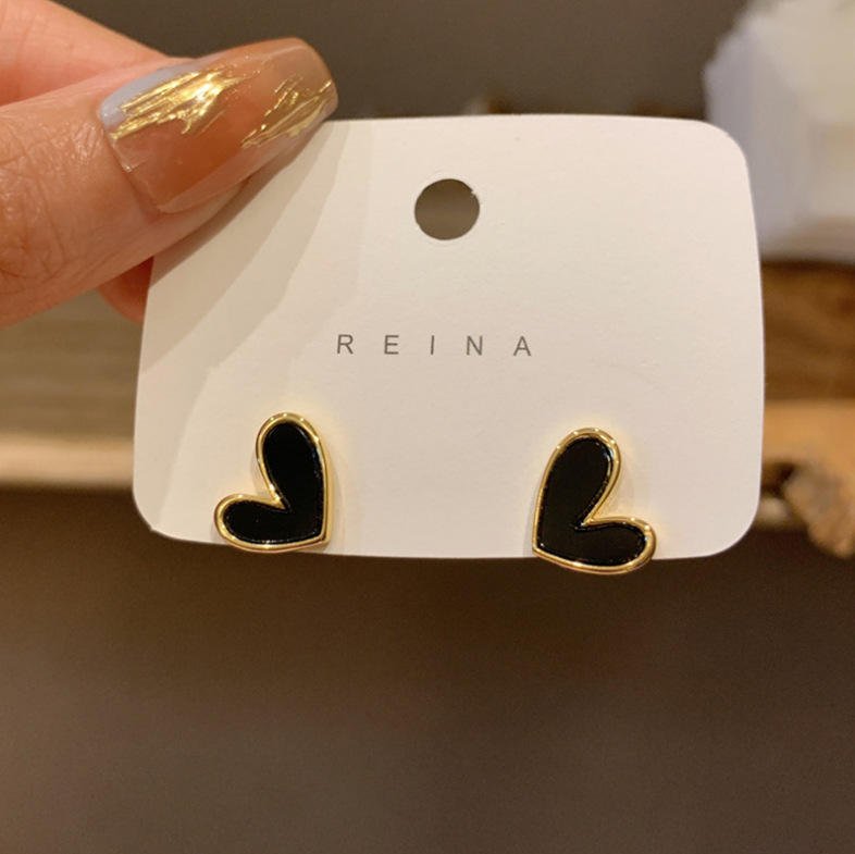 Metal Korean Style Black Love Heart Stud Earrings Accessories for Women Sweet Jewelry Wholesale
