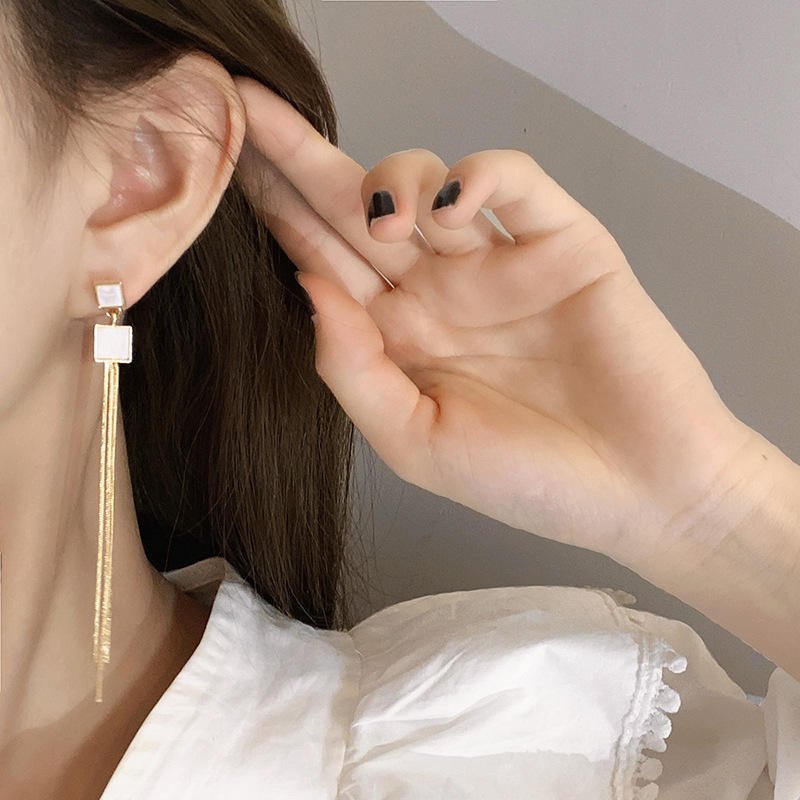 Temperament Retro Square Earrings Long Tassel Threader Dangle Drop Earrings for Women Teen Girls
