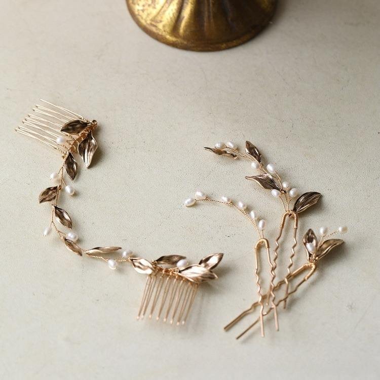 Original Design Antique Style Metal Leaves Freshwater Pearl Hair Comb Hair Pin Bridal Headdress Wedding Accessories