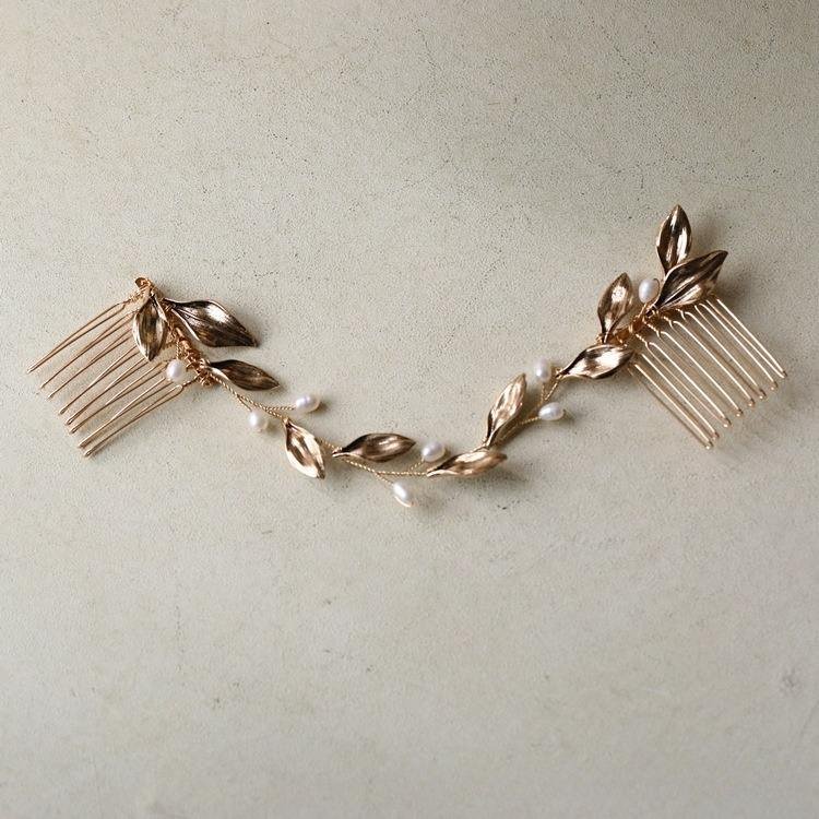 Original Design Antique Style Metal Leaves Freshwater Pearl Hair Comb Hair Pin Bridal Headdress Wedding Accessories