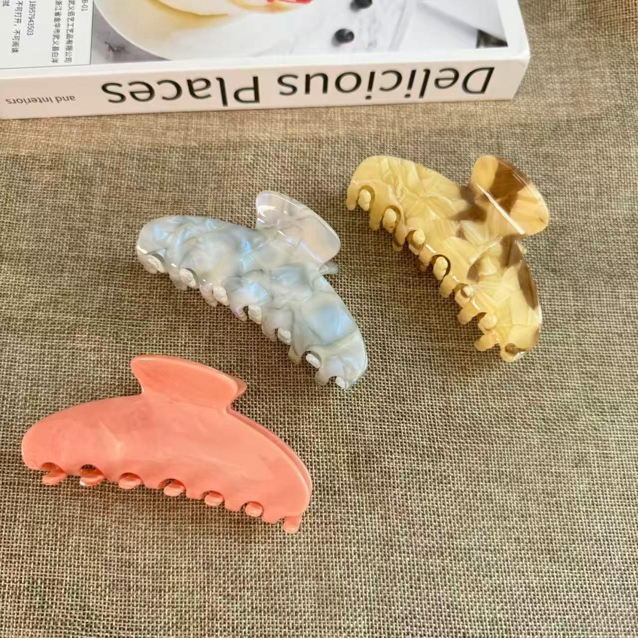 New French Vintage Large Acetate Hair Claws Clips for Women Lady Retro Marble Shark Hair Clamp for Girls Daily Accessories Gift