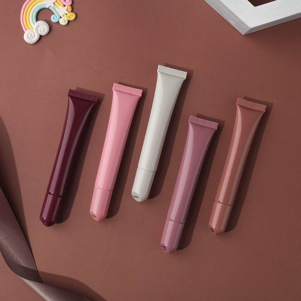 Wholesale Custom Personalized Mineral Lip Gloss Plump Squeeze Tubes with Glossy Lip Gloss Private Label
