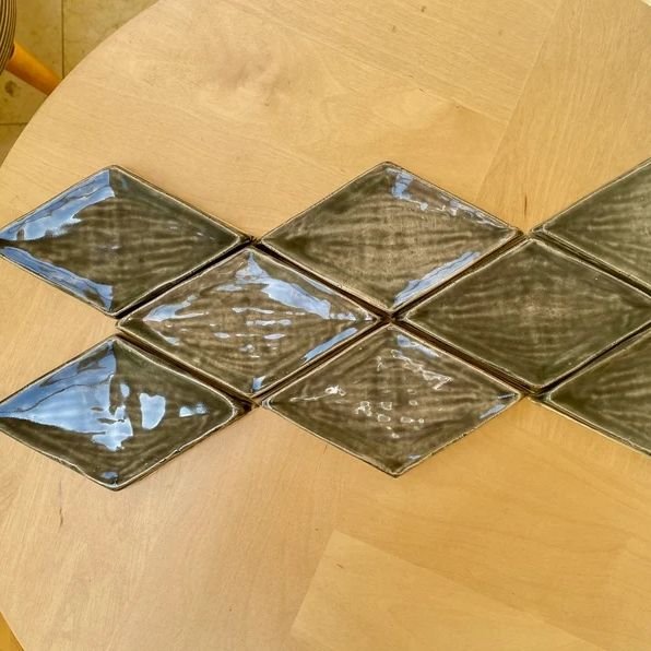 Handmade Modern Style Glazed Ceramic Clay Concave Diamond Tiles Warm Glossy Brown Custom Backsplash for Bathroom Wall Table Top