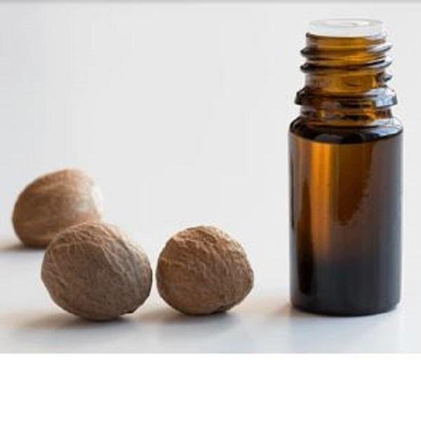 Nutmeg Essential Oil 100% Pure Natural | Seeds Extract | Manufacturer & Global Supplier India
