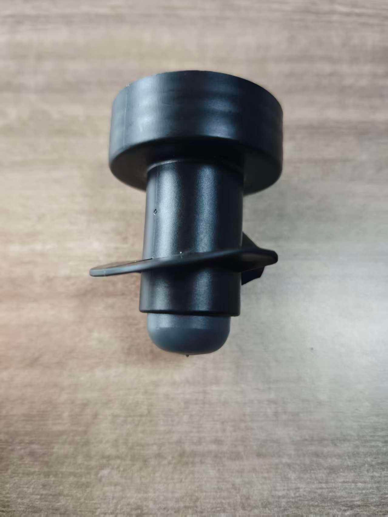 Plastic Faucet for Bottle and Easy to Drinking Water