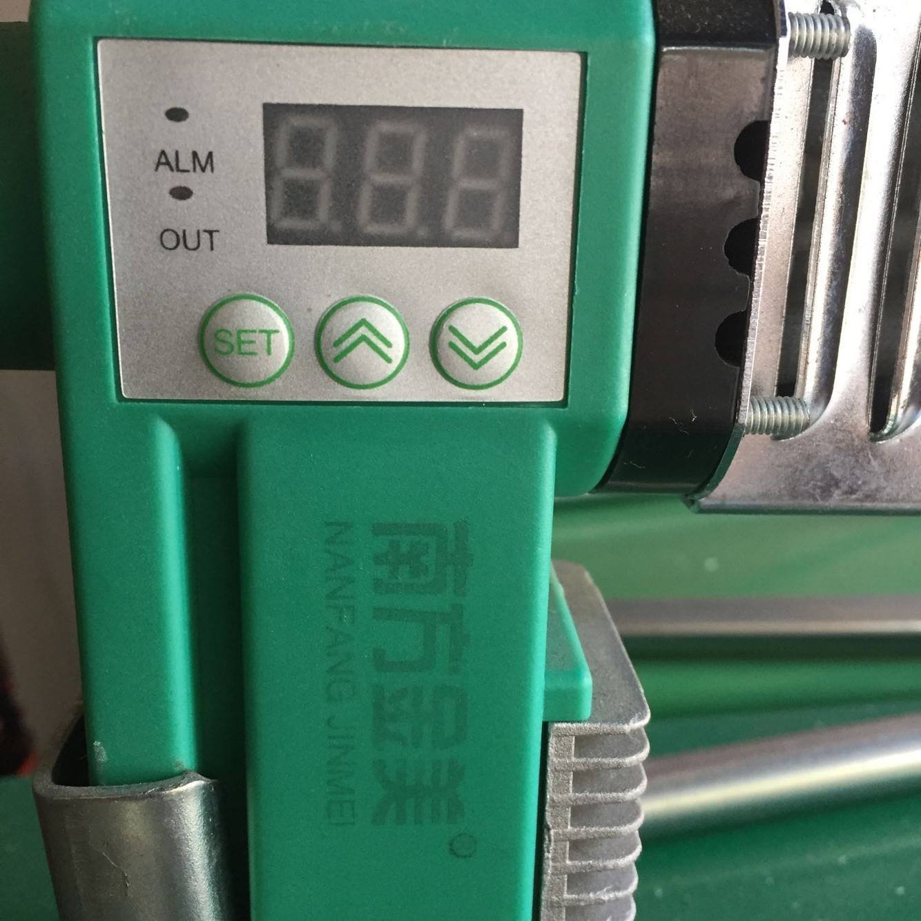 NFJM the Pipeline System Uses a 200V Input Welding Machine