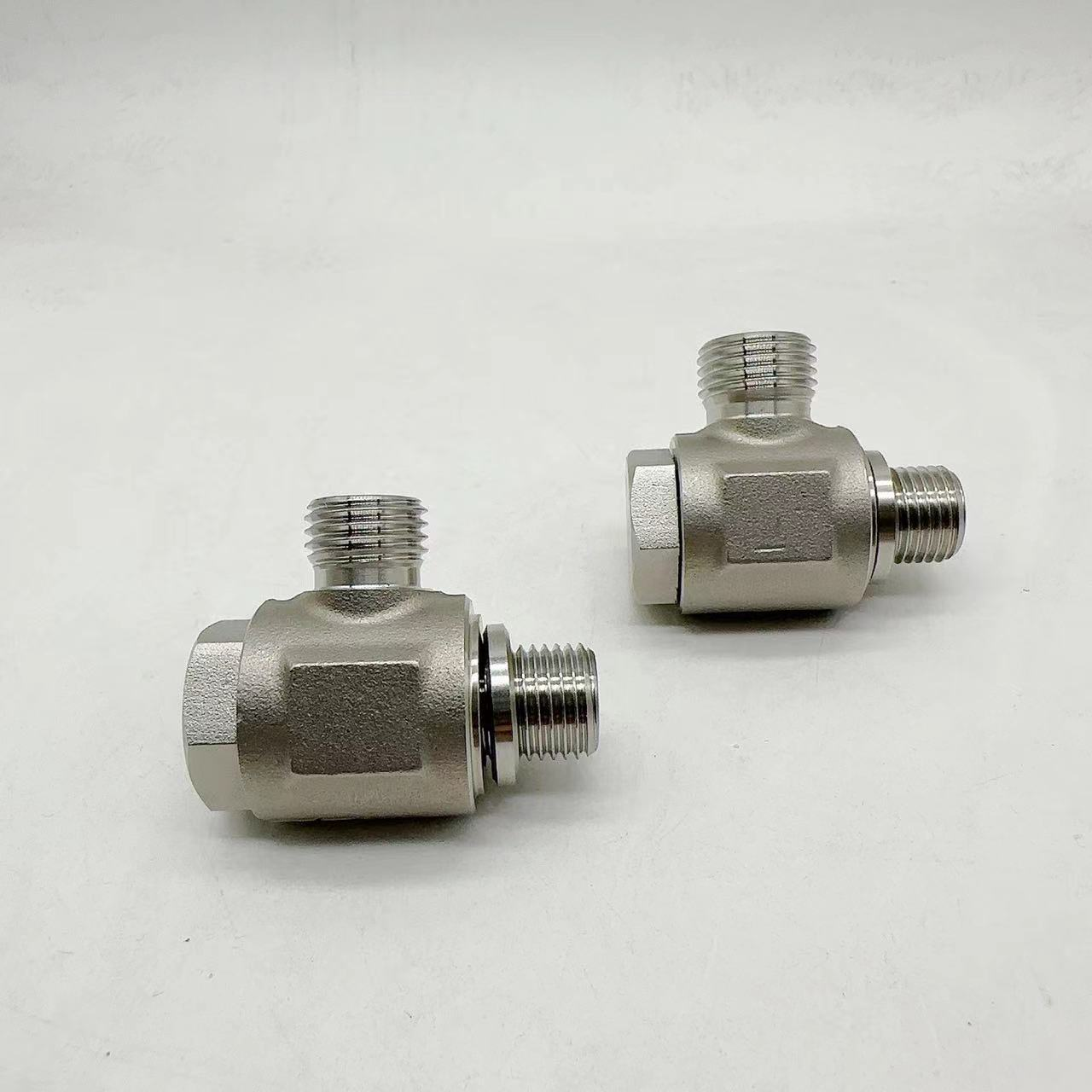 Hydraulic WH-R Articulated Joint DIN Ferrule Stainless Steel Adapters CASTING Technics Square Surface Equal Head Smooth
