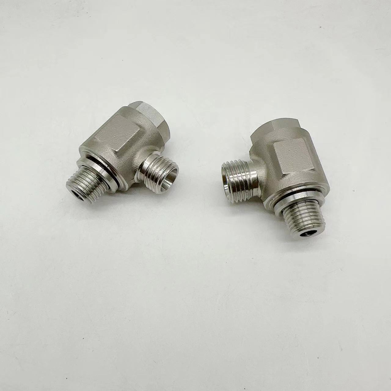 Hydraulic WH-R Articulated Joint DIN Ferrule Stainless Steel Adapters CASTING Technics Square Surface Equal Head Smooth