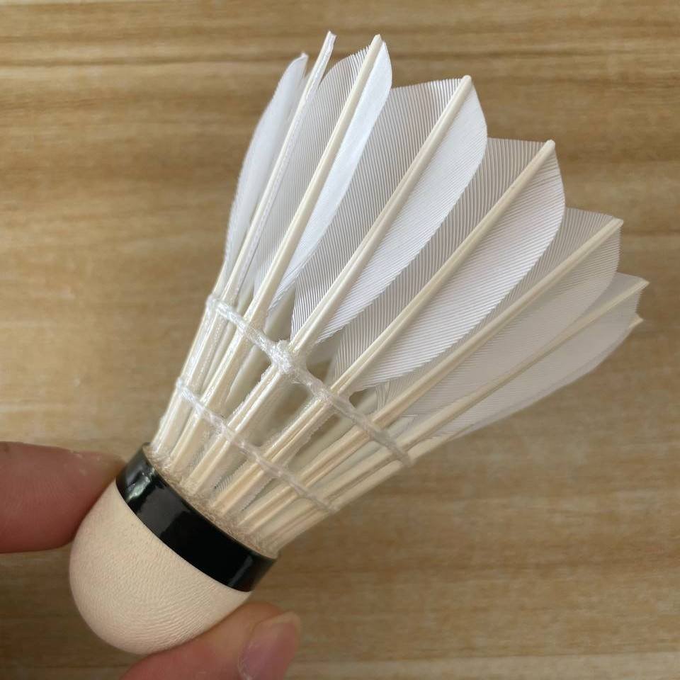 Shuanglang Badminton Shuttlecock Sample Balls. Please Consult Customer Service Before Ordering.