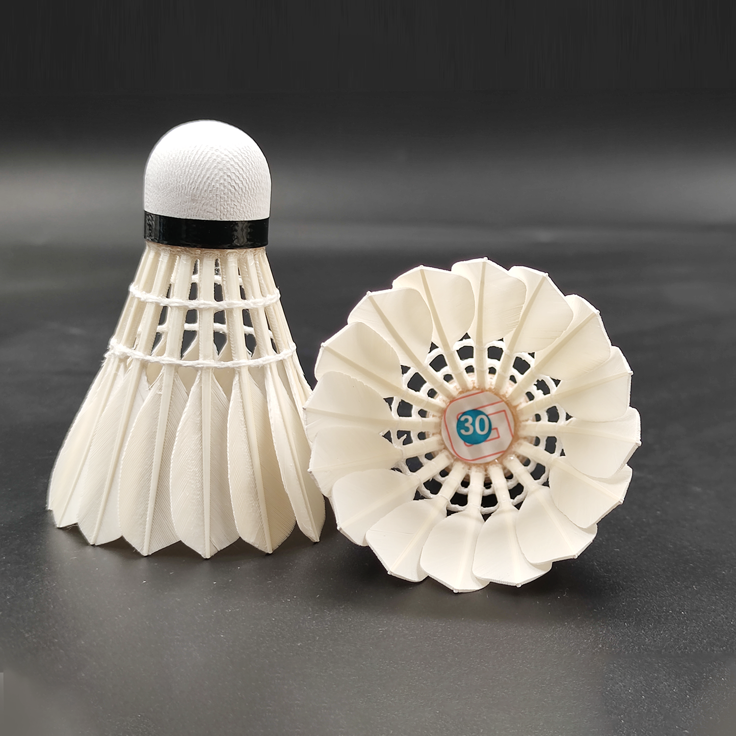 Premium Durability Dmantis G30 Goose Feather Shuttlecock with Natural PU Fiber Cork