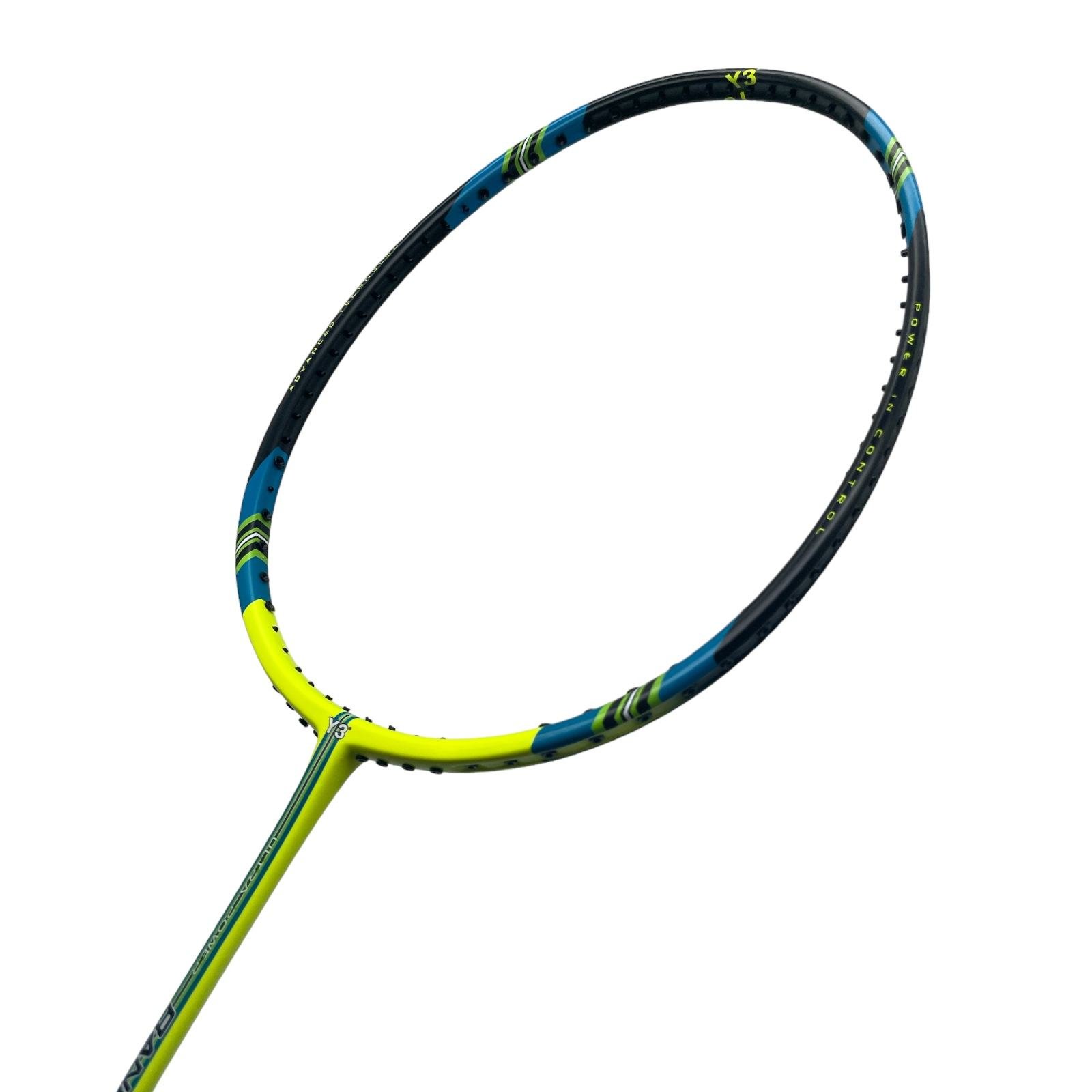 Light Weight Carbon Soft Grip 685mm Badminton Racket