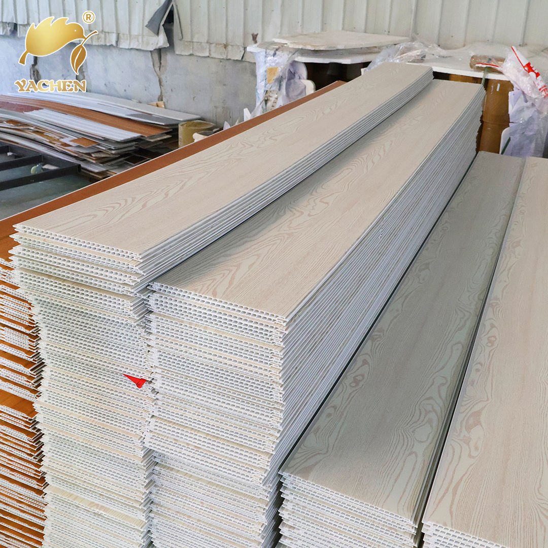 High Quality PVC Plastic Ceiling Tiles Board Modern Design Waterproof White Wood Grain PVC Ceiling Panel for Interior