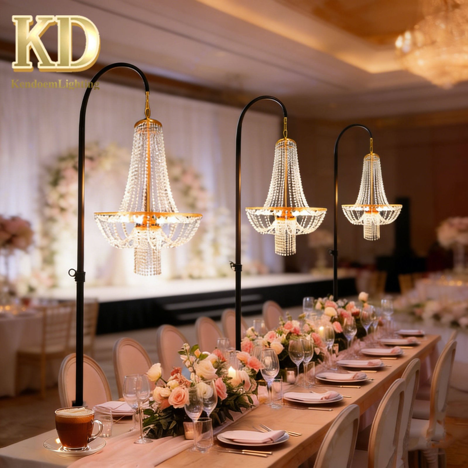 Luxury Event Centerpieces Road Guid Chandelier Stand for Wedding Decoration