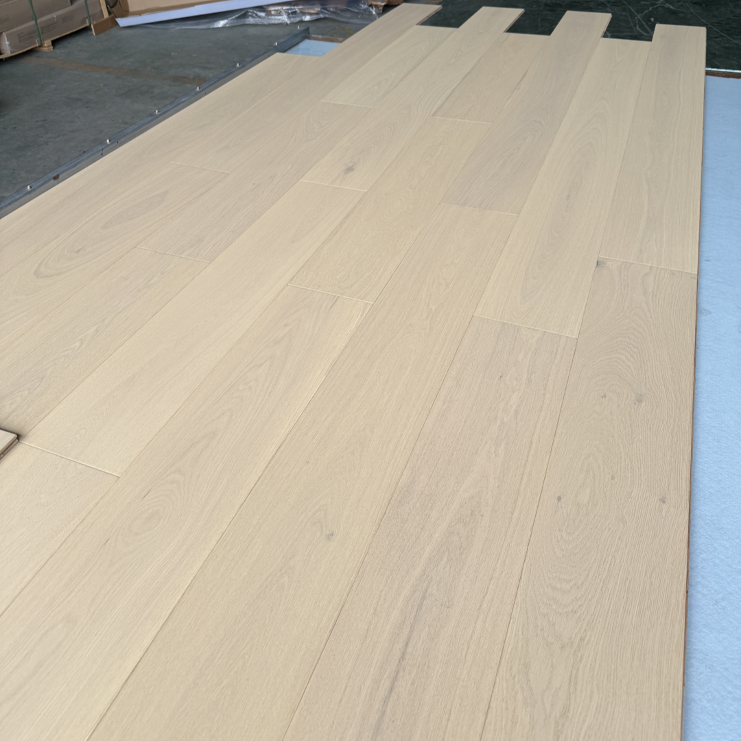 7 1/2 " Wide Pearl White Oak Flooring Selected Grade White Oak Engineered Hardwood Flooring for Villa