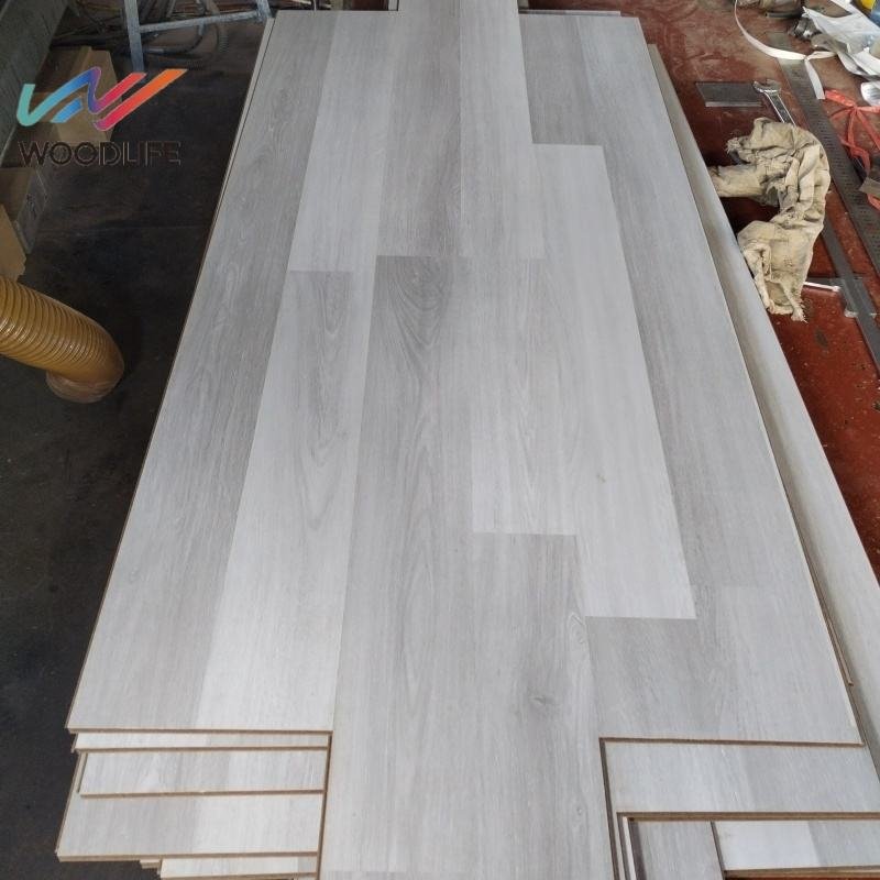 Laminate Wood Flooring Waterproof High Water Resistance Laminate Floor Apartment Indoor Decor High Quality Laminta Flooring