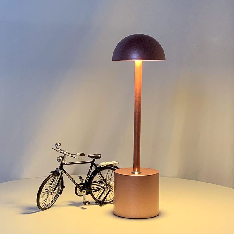 Wholesale Modern European Led Reading Night Light Bedside Minimal Luxury Home Decor Touch Switch Control Table Lamp