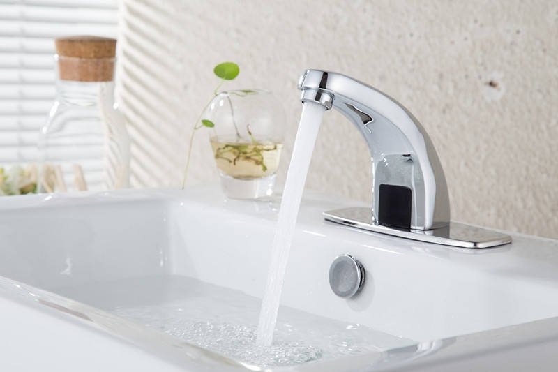 Deck Mounted Taps Single Handle Bathroom Faucets for Wash Single Hole Basin Sensor Faucet