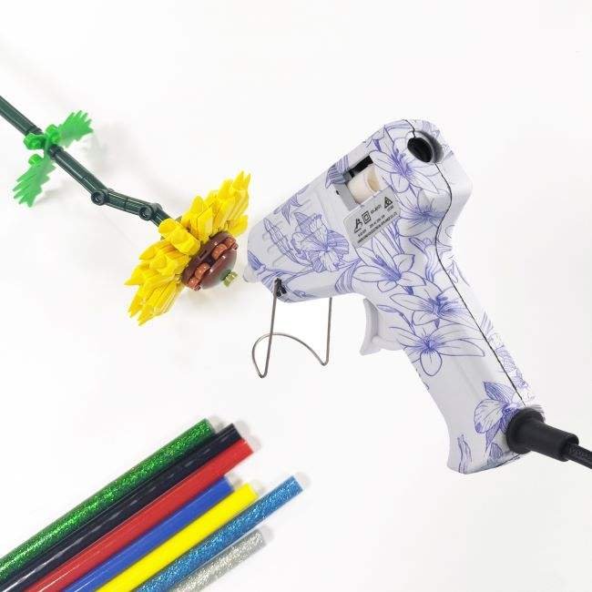 10W Power Mini Glue Gun Heat Capacity Fast Preheating Hot Melt Diy Glue Gun With Glue Stick