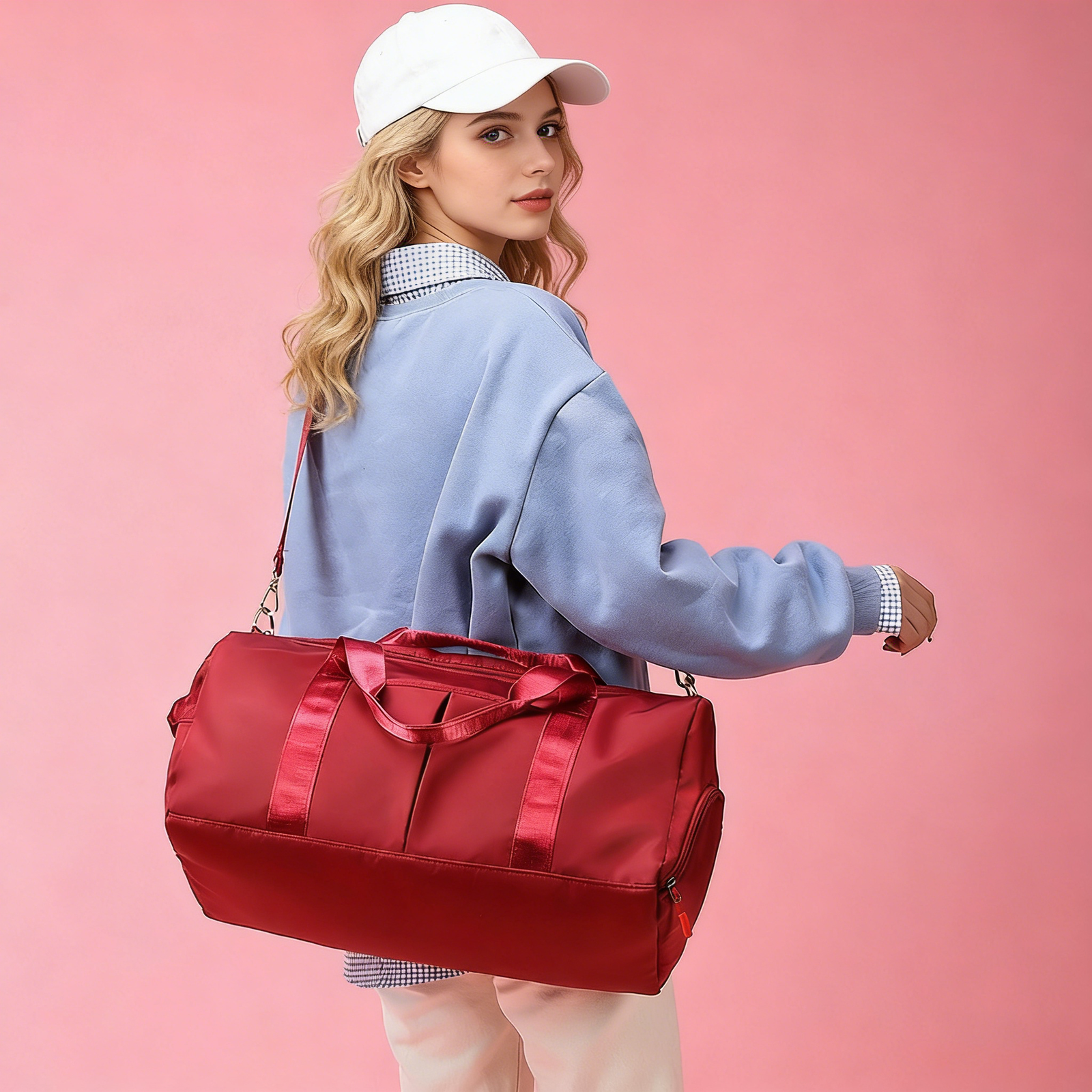 Many In-stock Styles Comfy Travel Bag Custom logo Anti Theft Yoga Bag Makeup Toiletry Waterproof Quick Delivery Padded Gym Bag