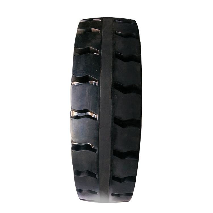 Heavy Duty Solid Rubber Tires for Forklift Industrial Trailer 7.00-15 Non Marking Tires Supplier