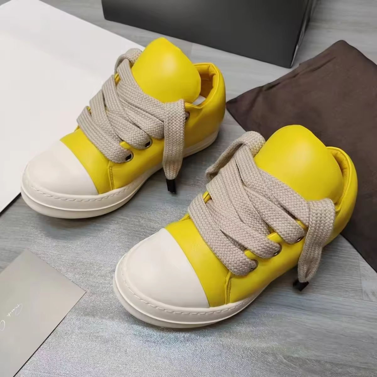 High Quality Men's Luxury Casual Leather Sneakers Big Lace Four Season Designer Shoes Height Increase Walking Style Shoes