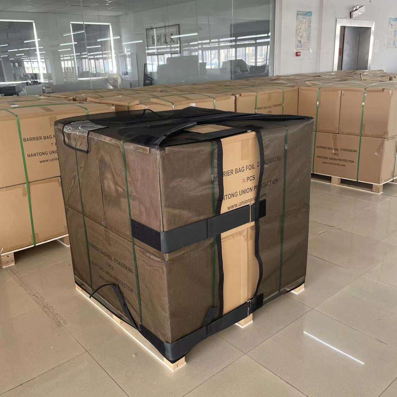 Cargo protection Wrap Pallet protection Wrap Reusable Wrap