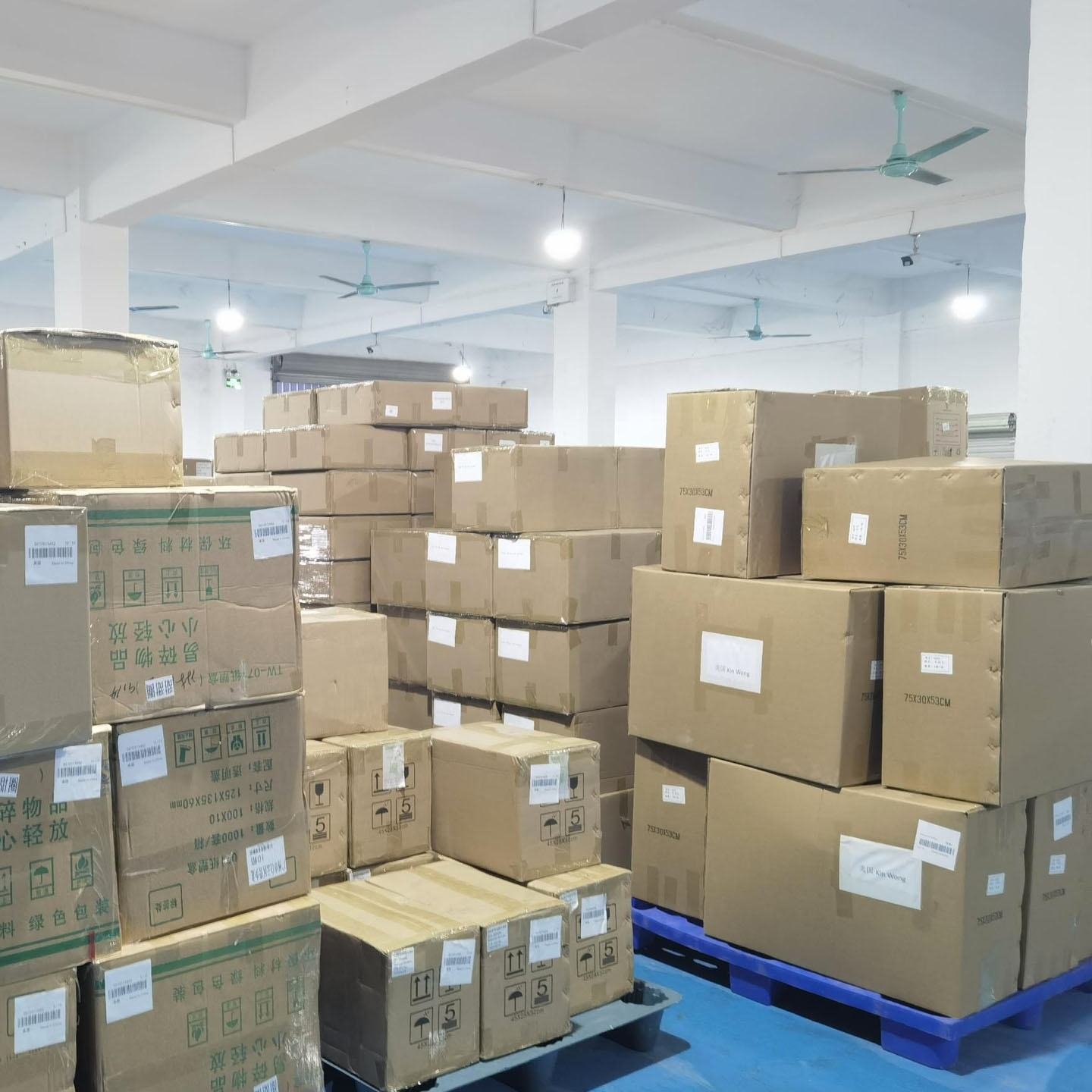 International Air Freight and Express Shipping for Fashion Accessories Electronic Products Destined for the USA