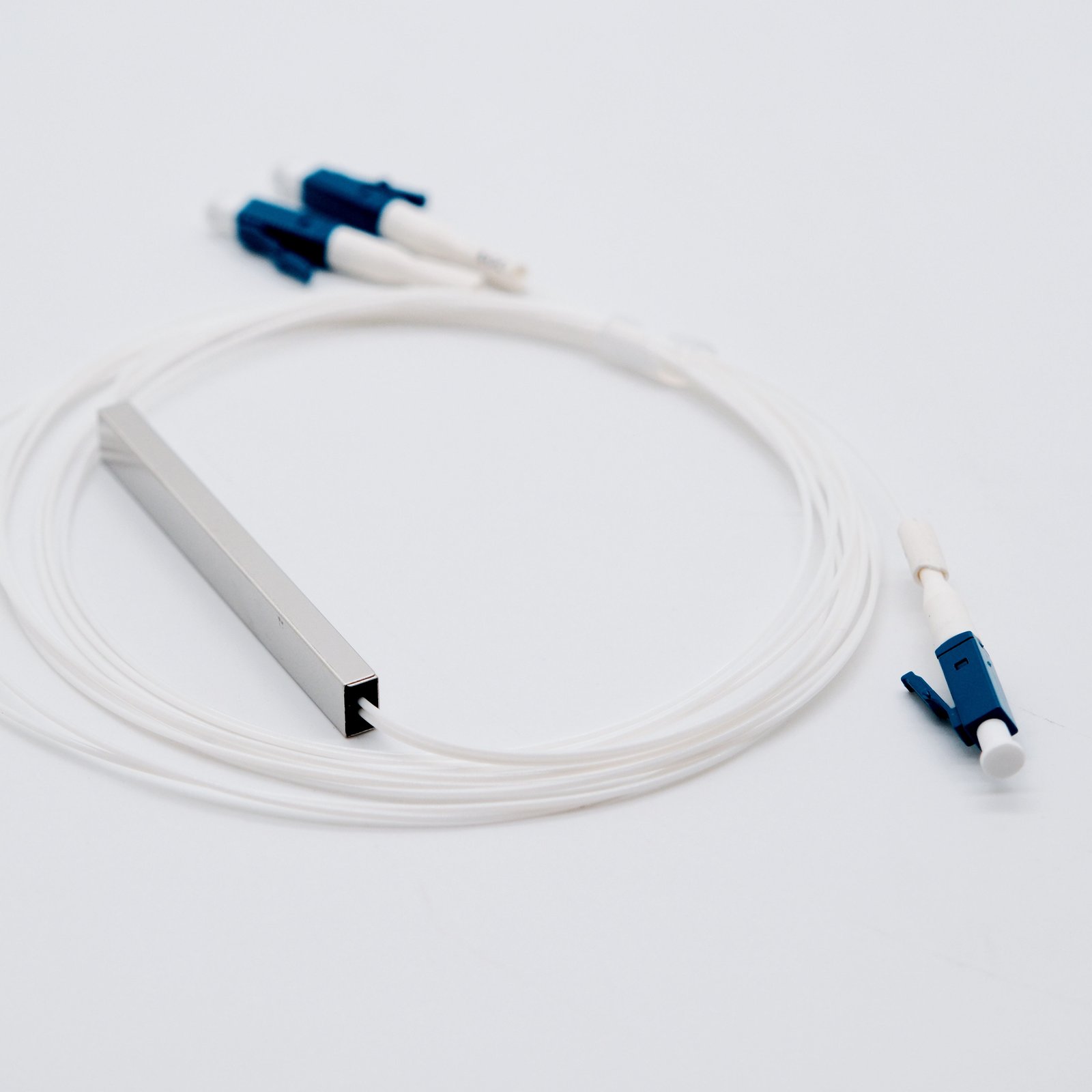 Fiber Optical PLC Splitter 1*2 Unbalanced 70/30 Coupler Splitter 1*2 with LC/UPC Operating Wavelength 1260-1650 nm