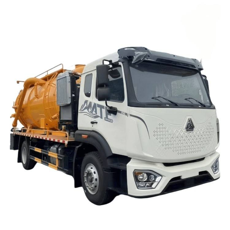 Sinotruck HOWO 6x4 Diesel Sewage Suction Truck 10CBM Euro3 Emission Automatic Transmission for Sale