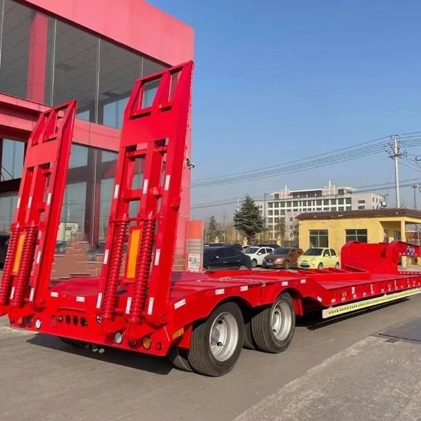 Lowbed Trailer 3 Axle Low Bed Loader 50 60 80 Ton Gooseneck Lowboy Semi Truck Trailer for Sale