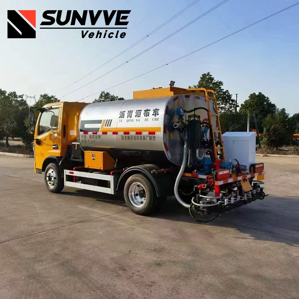 Dongfeng Dolica 4cbm 4Ton 136 132 HP Blue Plate Intelligent Asphalt Distributor Truck