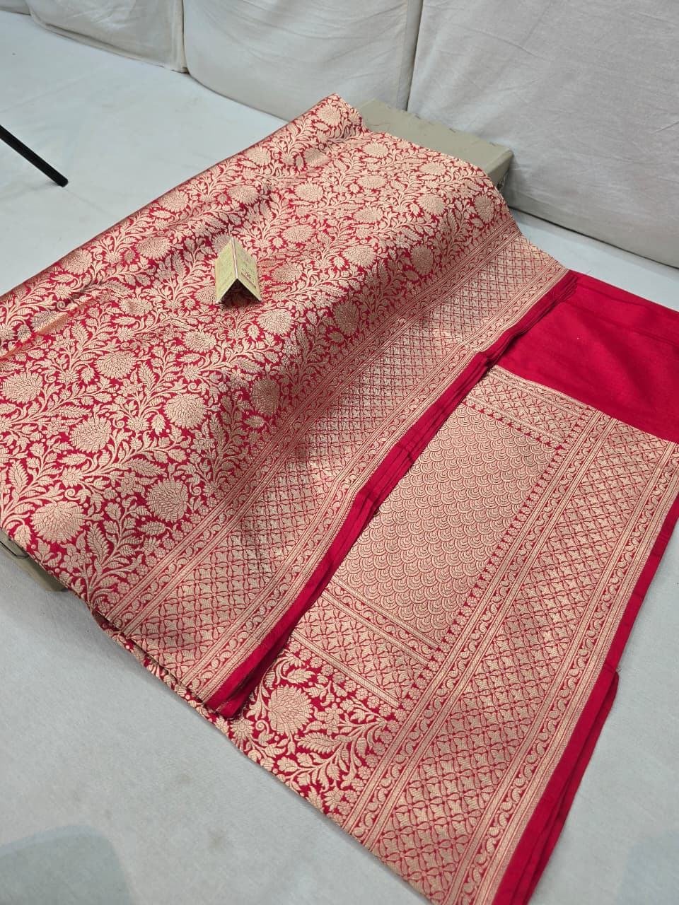 zari designer handloom silk saree for women